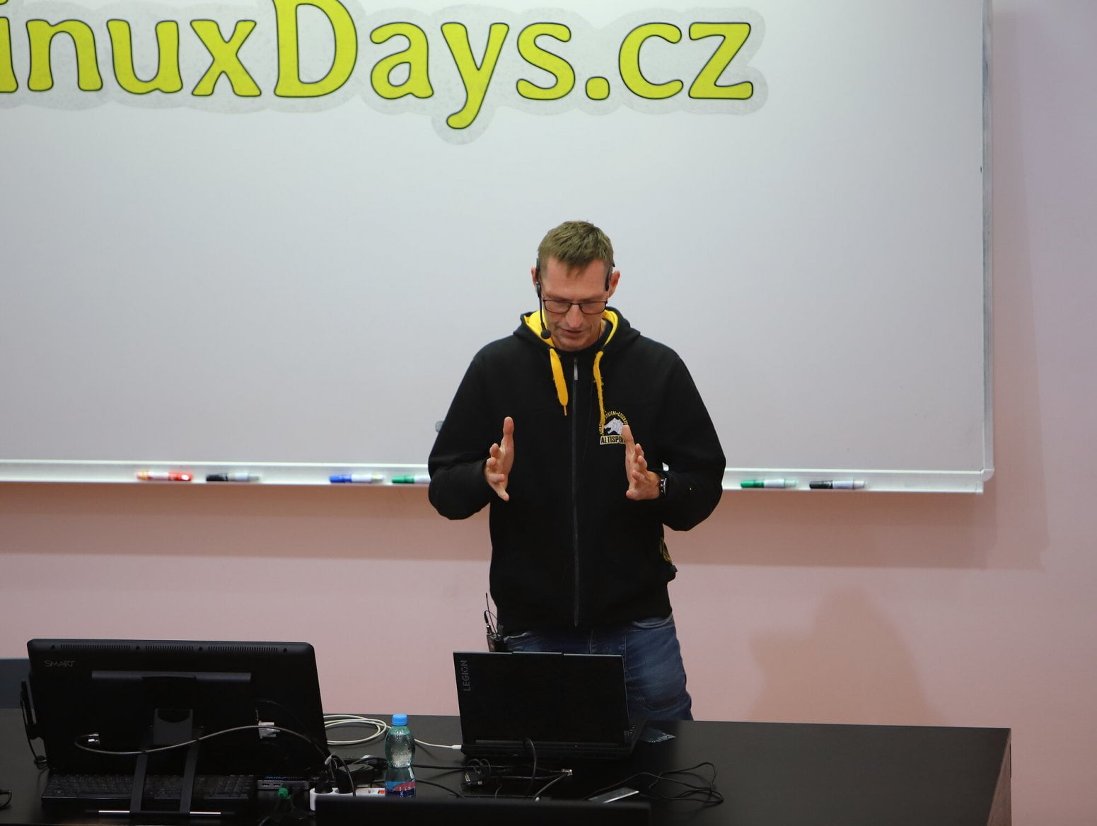 LinuxDays 2025 neděle