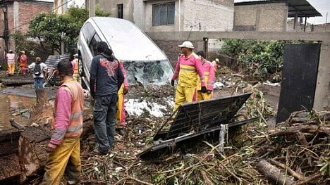 Náhledový obrázek - Zemětřesení na jihu Mexika si vyžádalo 25 obětí, hrozí další otřesy