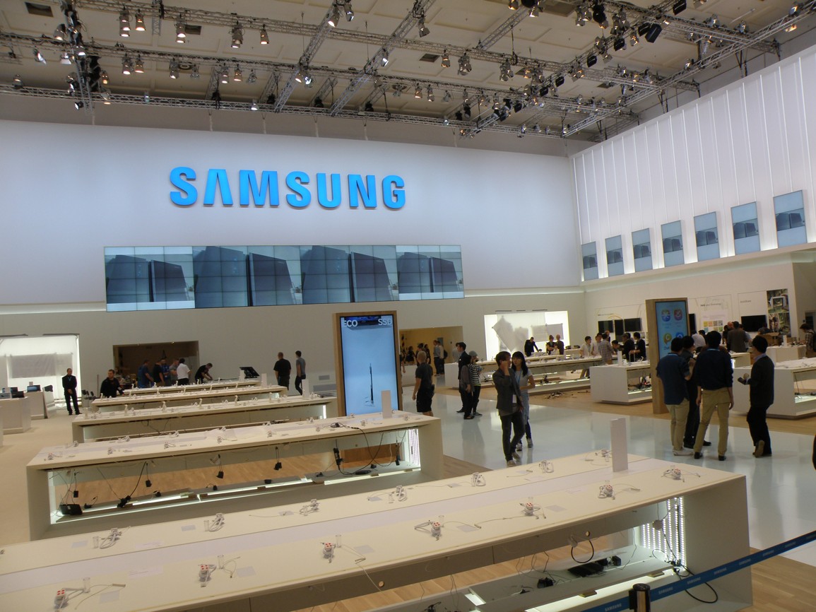 Samsung představil novinky na veletrhu IFA 2013
