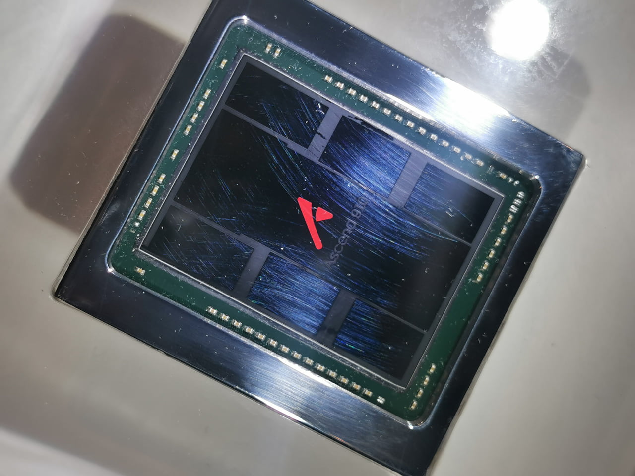 Serverové čipy Ascend 910 a Kunpeng 920 od Huawei