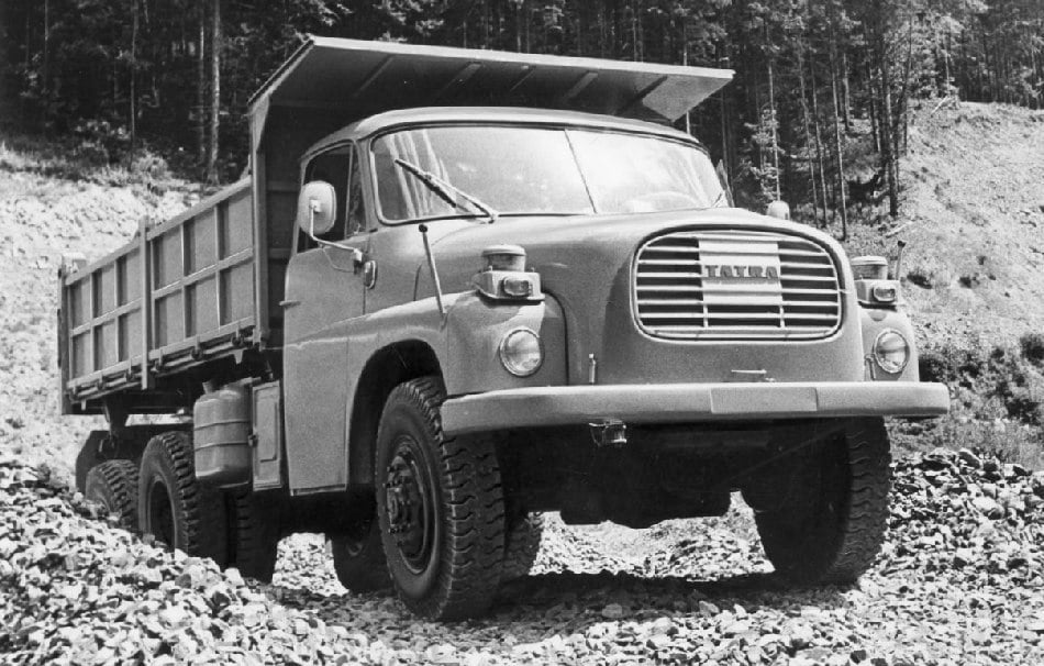 Tatra 148 přišla na trh jako následník populární „stoosmatřicítky“. Její výkony ještě zlepšila a tomu odpovídá i počet vyrobených jednotek.