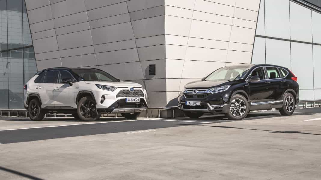 Honda CR-V Hybrid vs. Toyota RAV4 Hybrid: Diesel? Nevedeme!