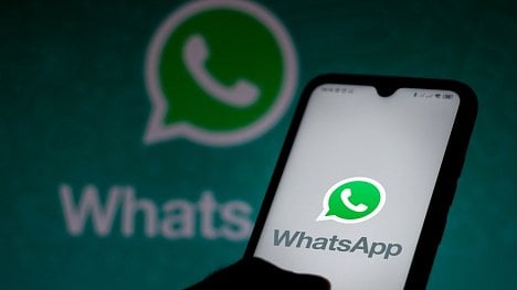 Náhledový obrázek - Co se děje na Ukrajině, můžeme Rusům sdělit sami. Stačí nám k tomu WhatsApp, nabádá odborník na sociální sítě Dočekal