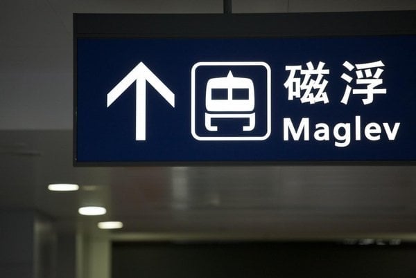 2017-04-cestovc3a1nc3ad-do-vesmc3adru-s-pomocc3ad-magnetickc3a9-