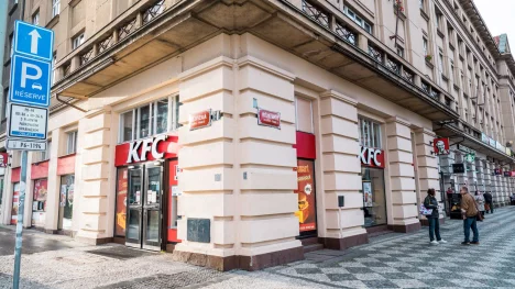 Náhledový obrázek - KFC loni v Česku obsloužilo 25 milionů zákazníků a vyhlíží další růst. Nejlépe se prodávají tortillové produkty