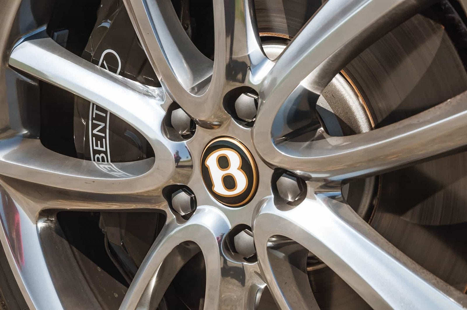 2019-05-Bentley-GTC-6.jpg