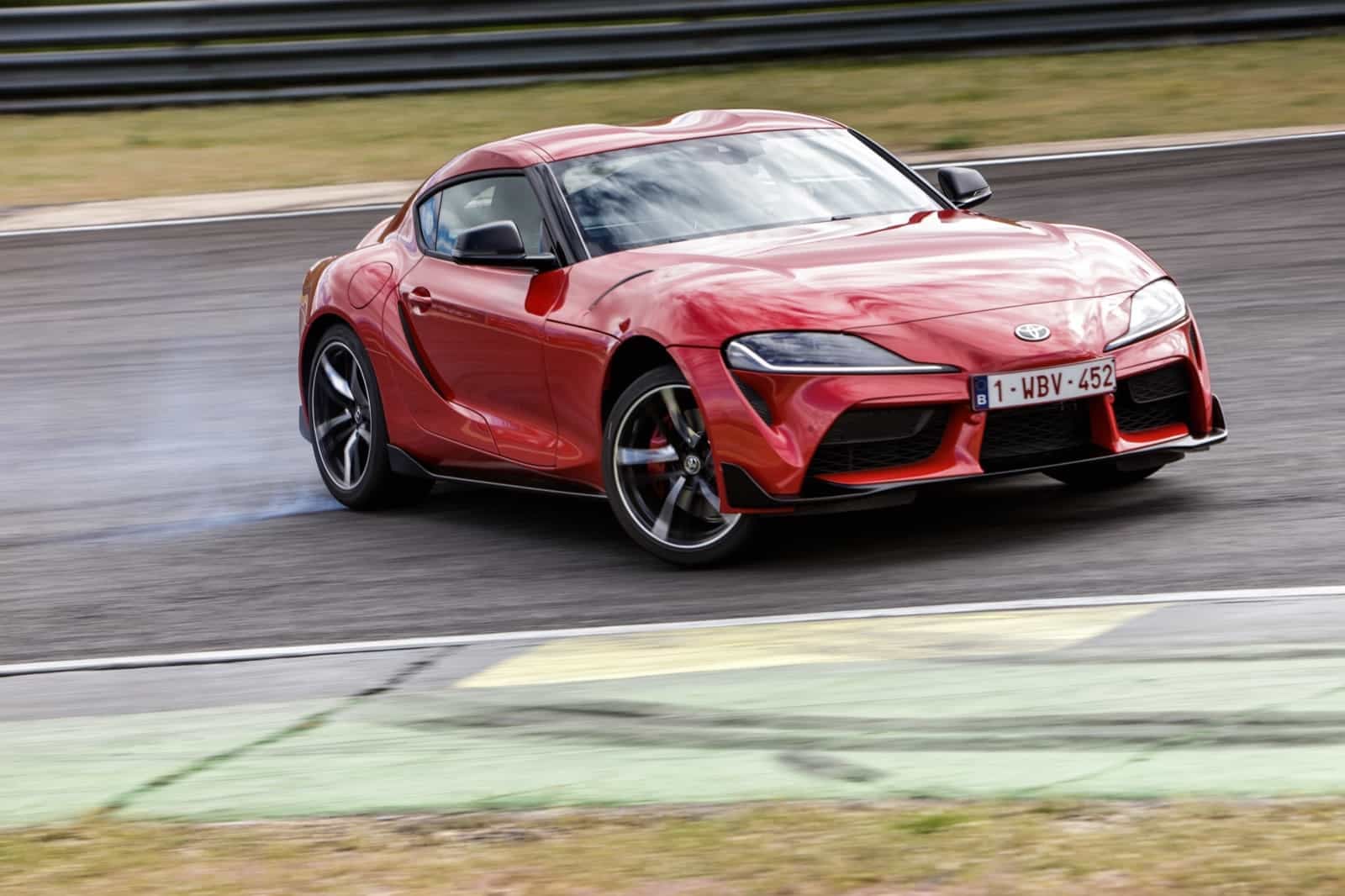 2019-05-Toyota-GR-Supra-2019-24.jpg