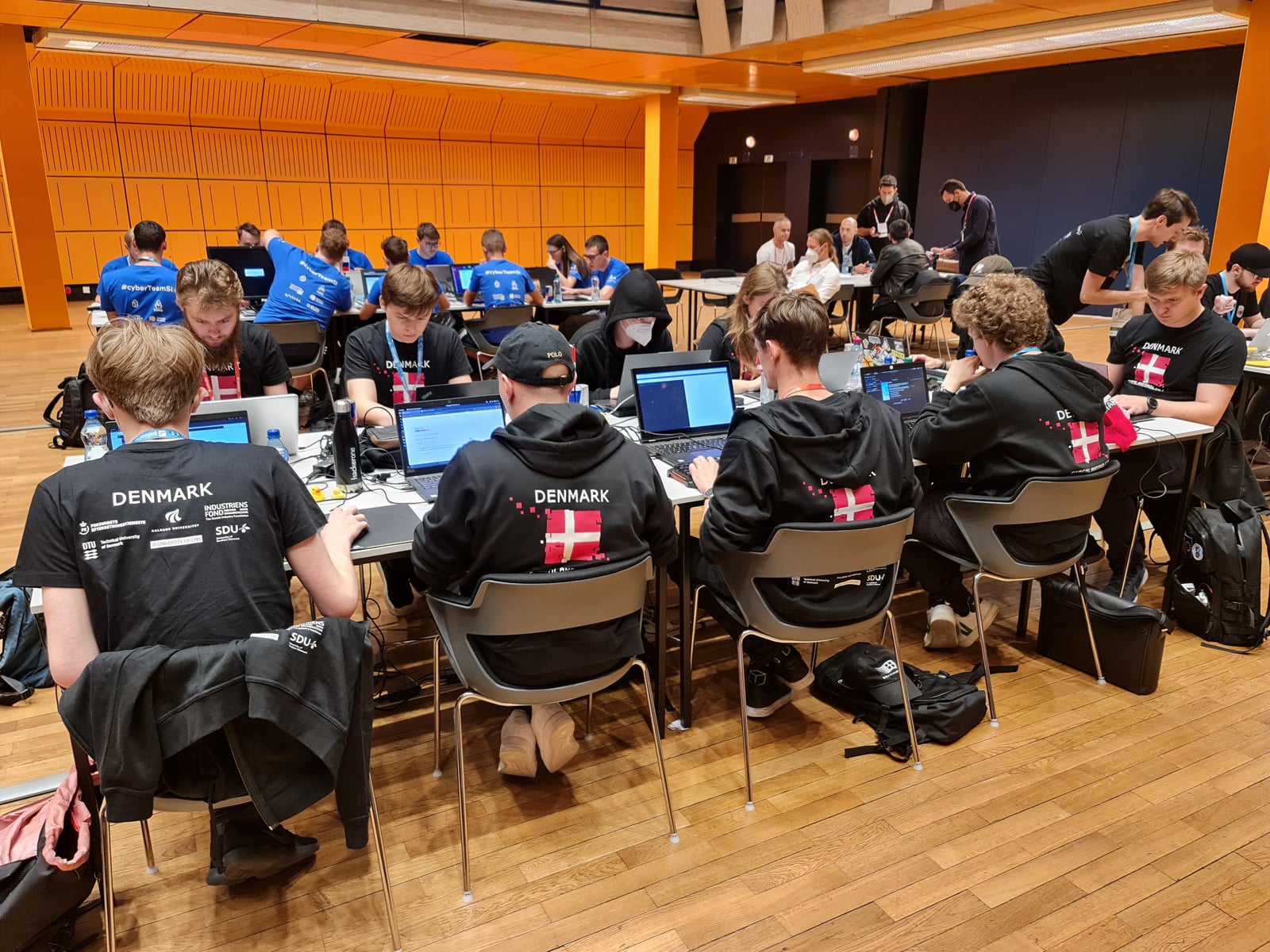 European Cyber Security Challenge 2021 v Praze