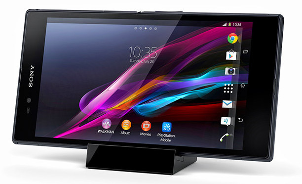 Sony Xperia Z Ultra má 6,44" displej a navíc je vodotěsná a prachotěsná.