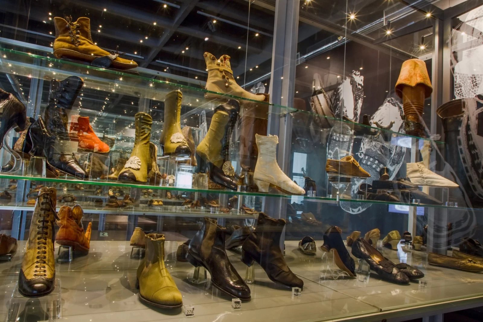 Z expozice zlínského muzea Princip Baťa: Dnes fantazie, zítra skutečnost