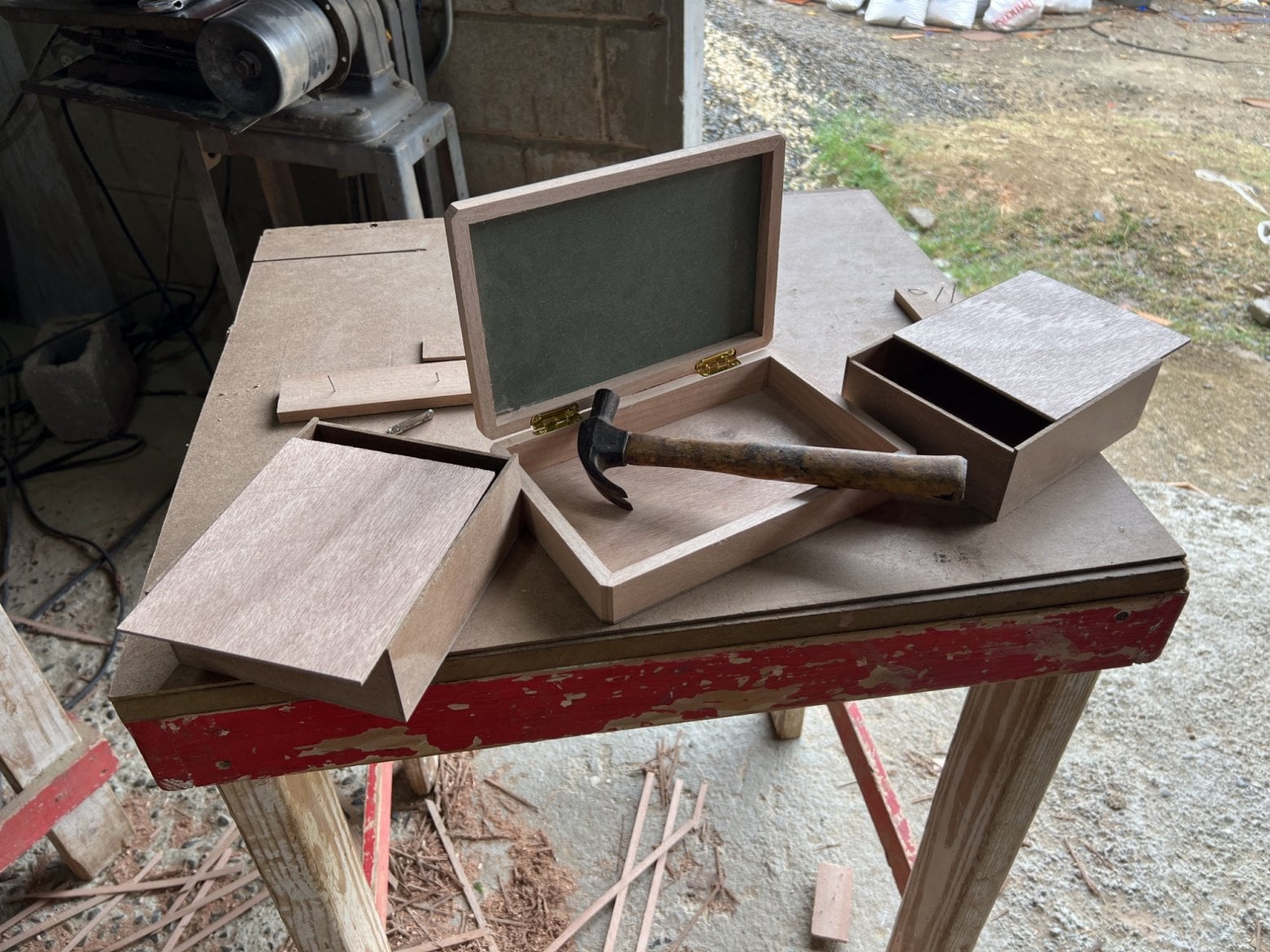 Továrna Crescendo Paraiso v Dominikánské republice