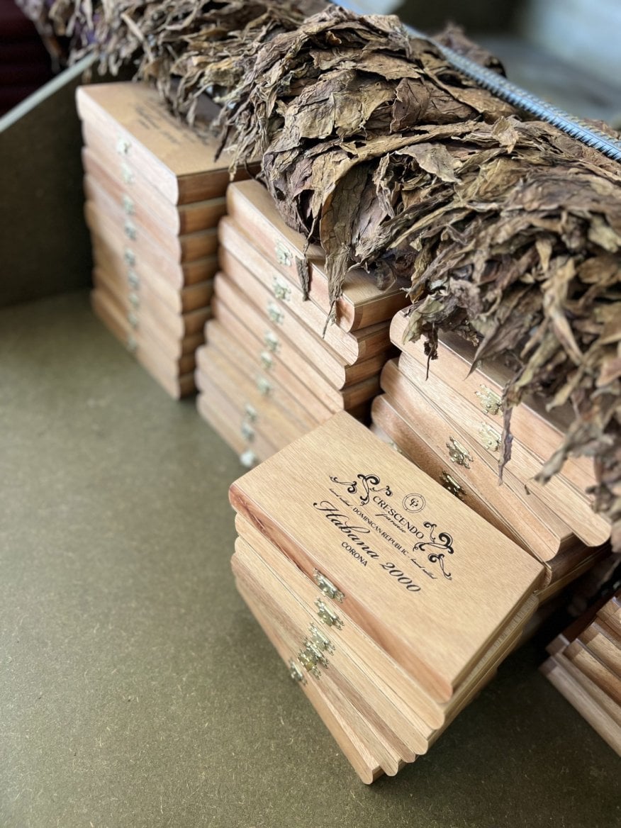 Továrna Crescendo Paraiso v Dominikánské republice