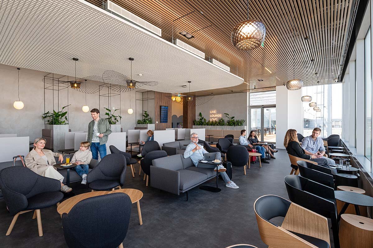 Interiér letištního salonku Erste Premier Lounge.