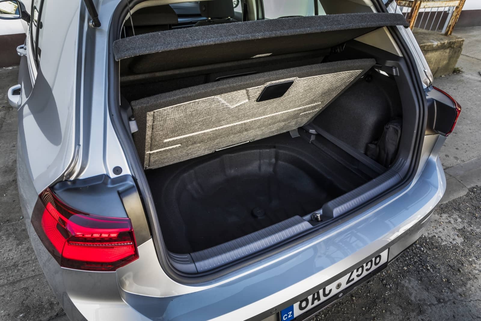 2020-08-aDMB2020_VW-Golf-2.0-TDi-7615.jpg