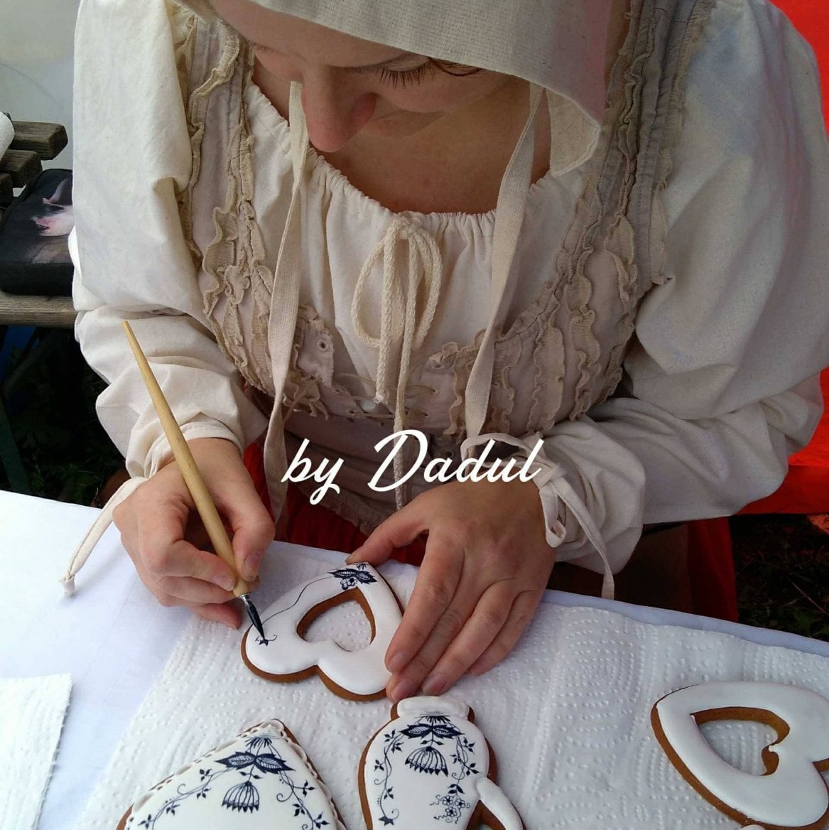 Dagmar Richtrová z Perníčky, medovníčky, gingerbread by Dadul při zdobení