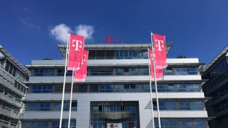 T-Mobile začal vykupovat staré telefony. Při nákupu nového přístroje přidá bonus tisíc korun