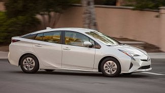 Náhledový obrázek - Toyota chce prodávat své hybridní pohony konkurenci. Pomůže to zlevnit hybridy