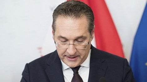 Náhledový obrázek - Vládní krize v Rakousku: Za videem stojí vídeňský právník, Strache podal trestní oznámení