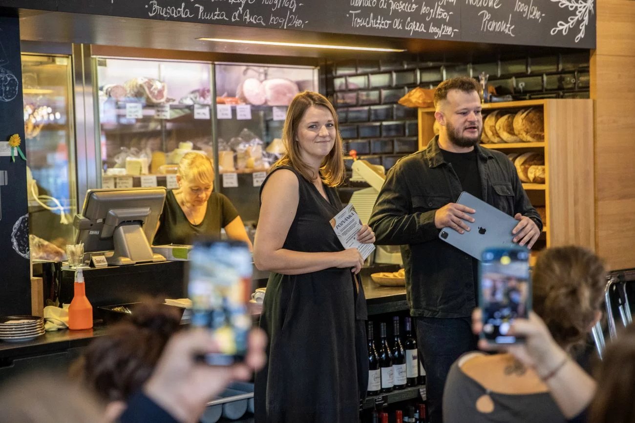Zakladatelka české edice festivalu Restaurant Week a foodblogerka Anna Grosmanová (FoodPioneer) a manažer aktuální podzimní části Jirka Hilgart, finalista soutěže MasterChef 2015