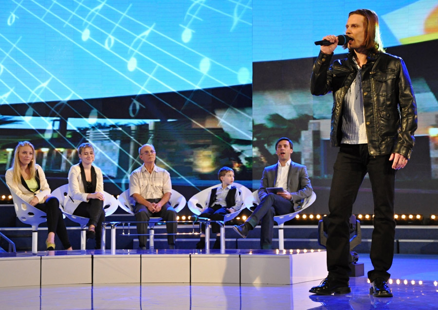 Soutěž Zpívá celá rodina vysílaná na ČT 1 v roce 2013