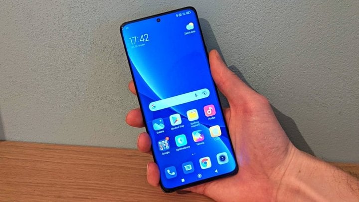 Xiaomi 12 Pro recenze2