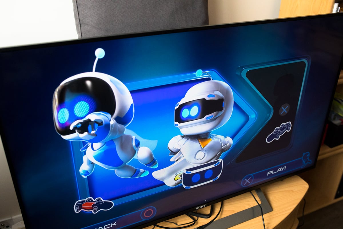 PlayStation 4 PRO - Playroom VR