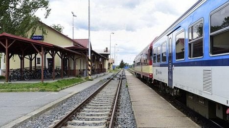 Náhledový obrázek - Česká nádraží a koleje jsou v exekuci. Kvůli pár desítkám tisíc