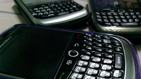 Náhledový obrázek - Blackberry výrazně prohloubil ztrátu. Tržby klesly téměř o polovinu