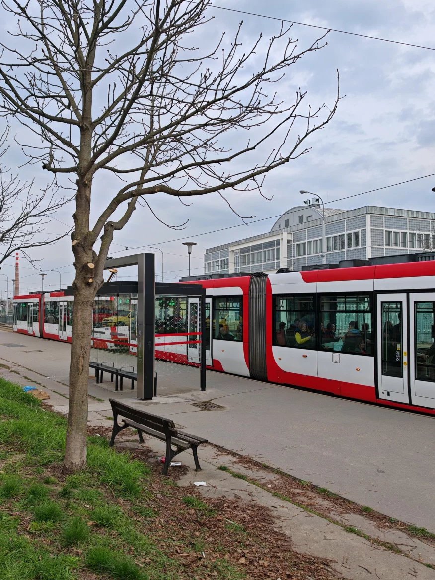 Hlavní 50Mpx fotoaparát