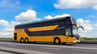 Dvoupodlažní autobus Setra Fun&Relax⁺ společnosti RegioJet.