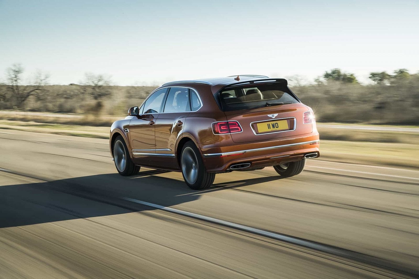 2019-02-Bentley-Bentayga-Speed_22.jpg