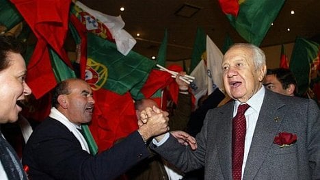 Náhledový obrázek - Zemřel bývalý portugalský prezident Soares. Zasloužil se o návrat země k demokracii