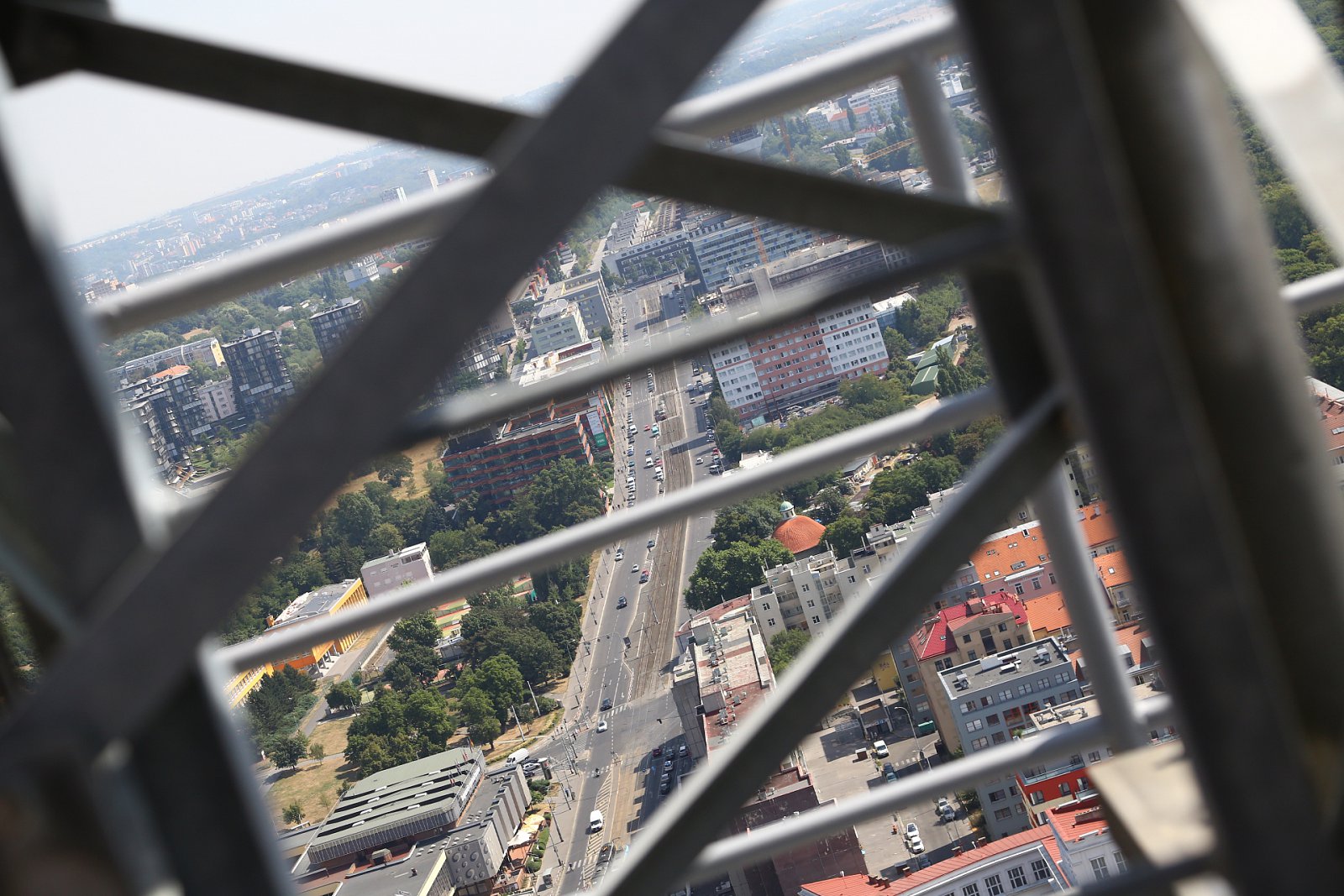 Český rozhlas slavnostně spustil DAB vysílání z vysílače Žižkov