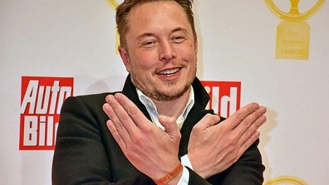 Náhledový obrázek - Bez mzdy, ale s nárokem na akcie. Musk si v Tesle může přijít na desítky miliard dolarů