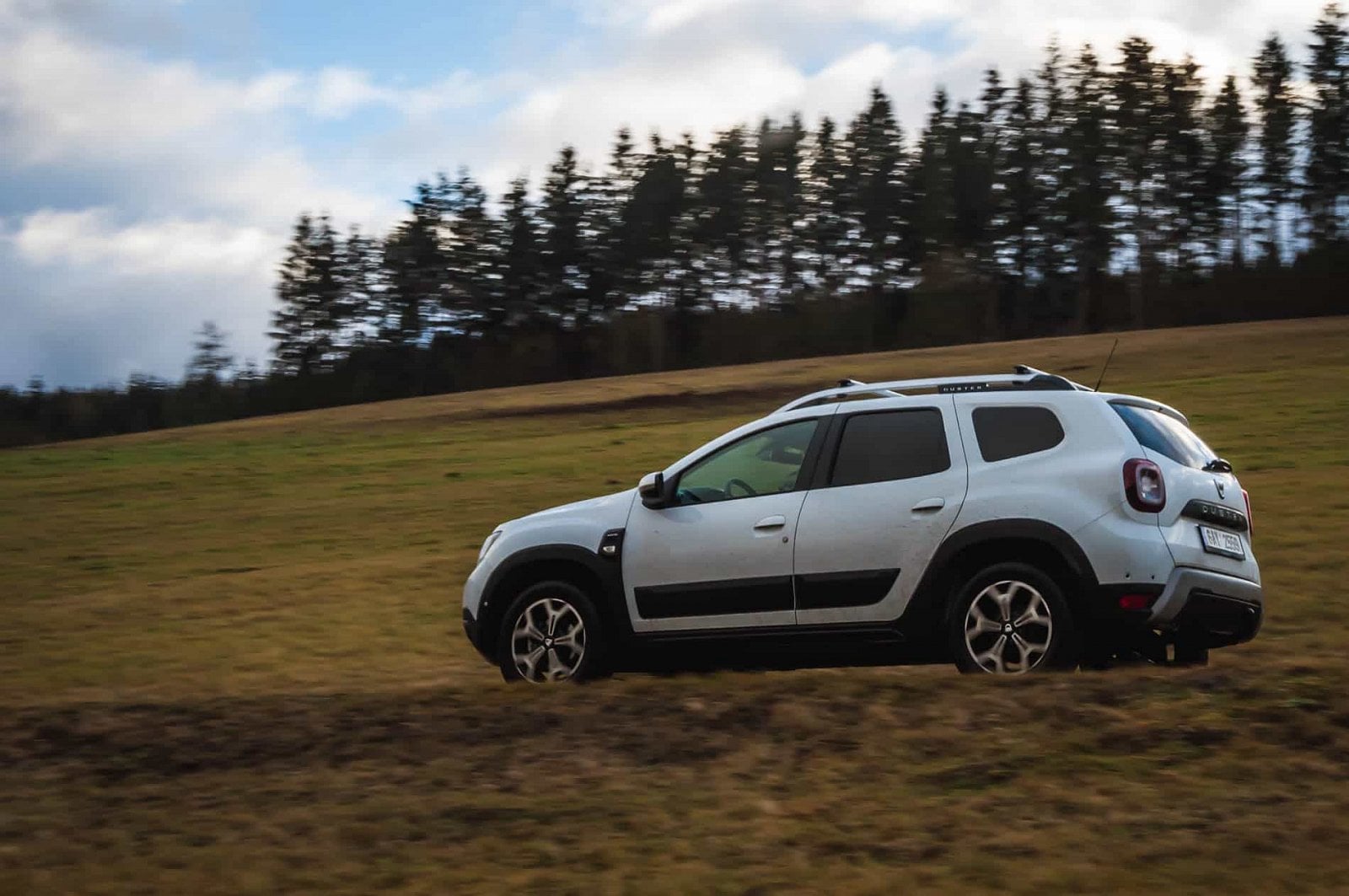2019-01-Dacia-Duster-sumava-6.jpg