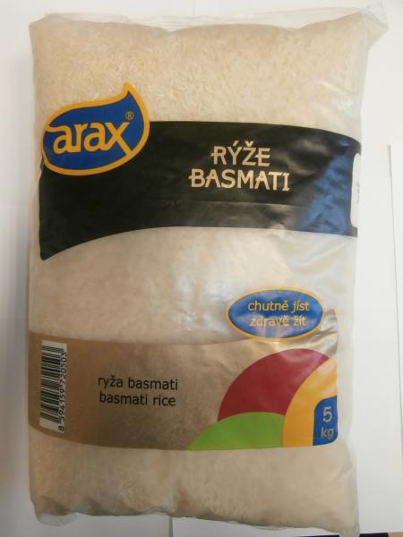 Rýže Basmati premium ARAX. Kategorie: Nebezpečné potraviny. Nevyhovující parametr: škůdci. Uvnitř balení se vyskytovali živí drobní škůdci - brouci. Výrobce: FOODISH s.r.o. Pětidomí. Distributor: DC Olomouc. Místo kontroly: Kaufland Česká republika v.o.s., Boskovice