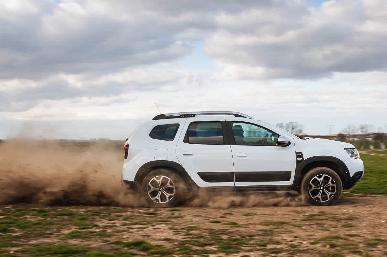 2019-05-dacia-duster-15-dci-14-1.jpg