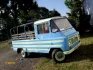 Pestrobarevný valník českého majitele na setkání historických nákladních vozů, fotografovaný autorem článku v roce 2012