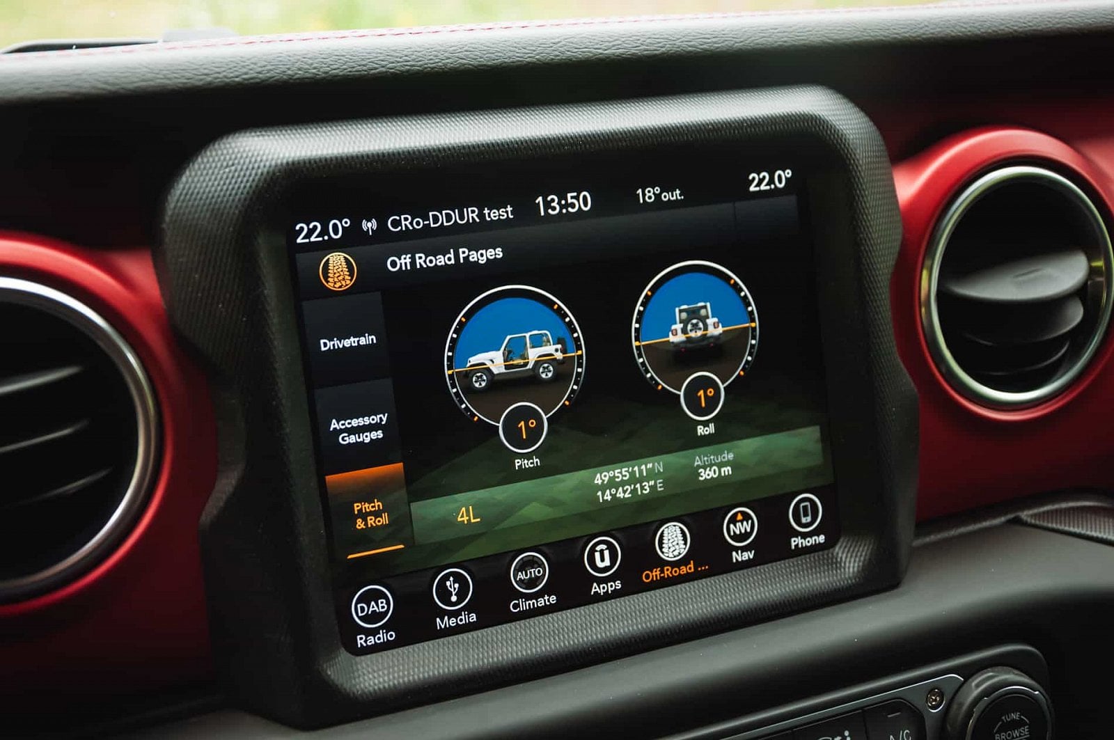 2019-08-jeep-wrangler-rubicon-42-of-67.jpg