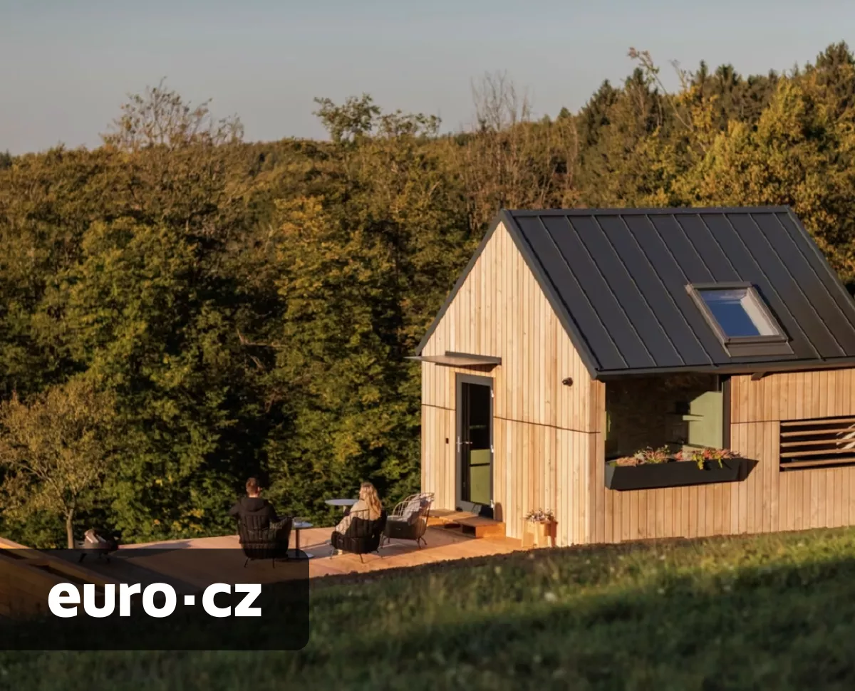 Dostupné bydlení pro mladé i seniory. Skupina JSK Simony Kijonkové podpořila startup Kodu, který chce rozvinout koncept tiny houses