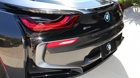 Náhledový obrázek - BMW v Česku utratí miliardy. Postaví testovací dráhu