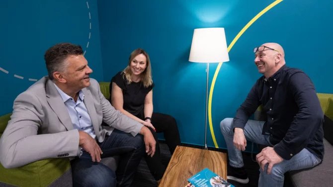 Reportáž: Kde broadline a VAD žijí v symbióze