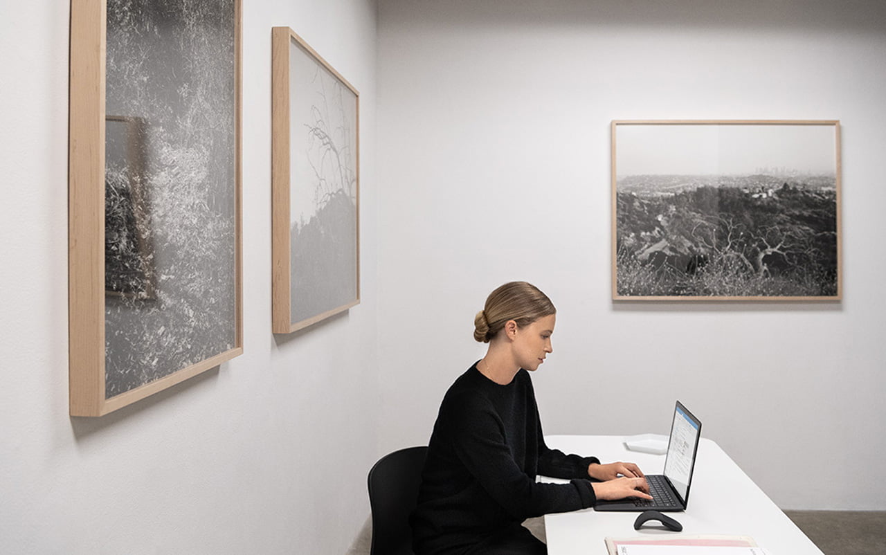 Surface Headphones, Laptop 2, Pro 6 a Studio 2 od Microsoftu