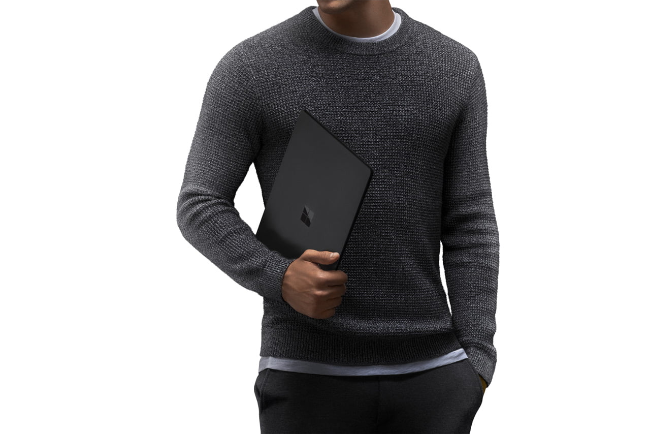 Surface Headphones, Laptop 2, Pro 6 a Studio 2 od Microsoftu