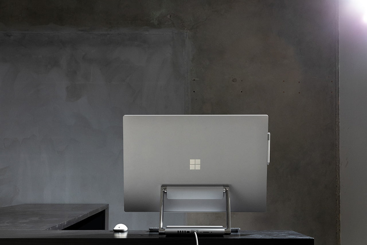 Surface Headphones, Laptop 2, Pro 6 a Studio 2 od Microsoftu