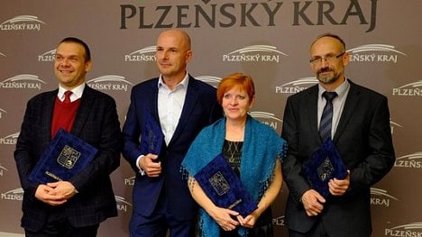 Náhledový obrázek - Koalici mají čtyři kraje, v Plzeňském je další bez vítězného ANO