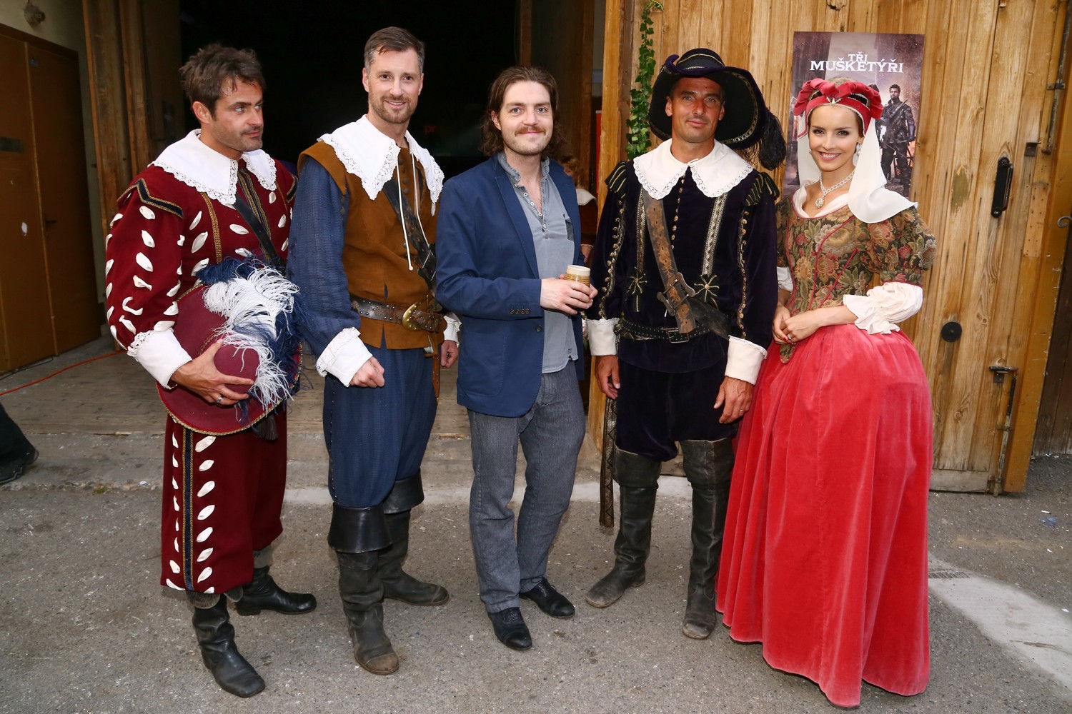 Barrandovský večírek TV Prima k nasazení seriálu Tři mušketýři