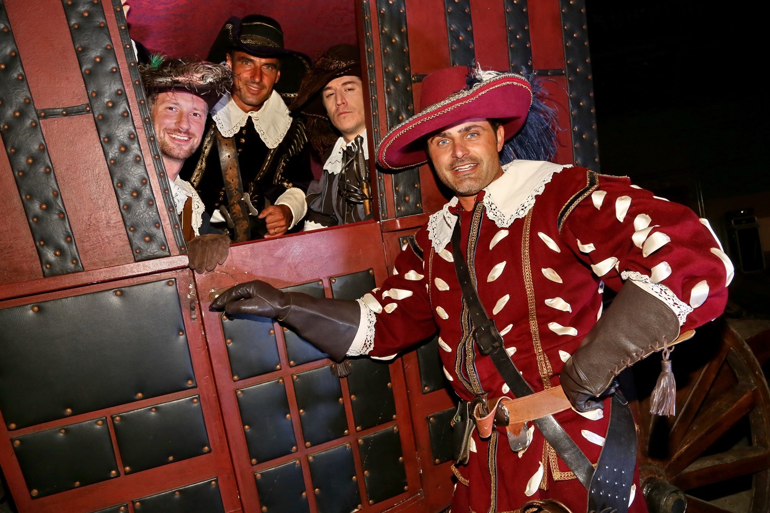 Barrandovský večírek TV Prima k nasazení seriálu Tři mušketýři