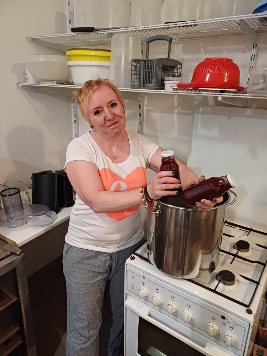 Alexandra Bártů z Farmy pod kaštany v provozovně