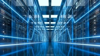oo_Shutterstock.com_AI datova centra